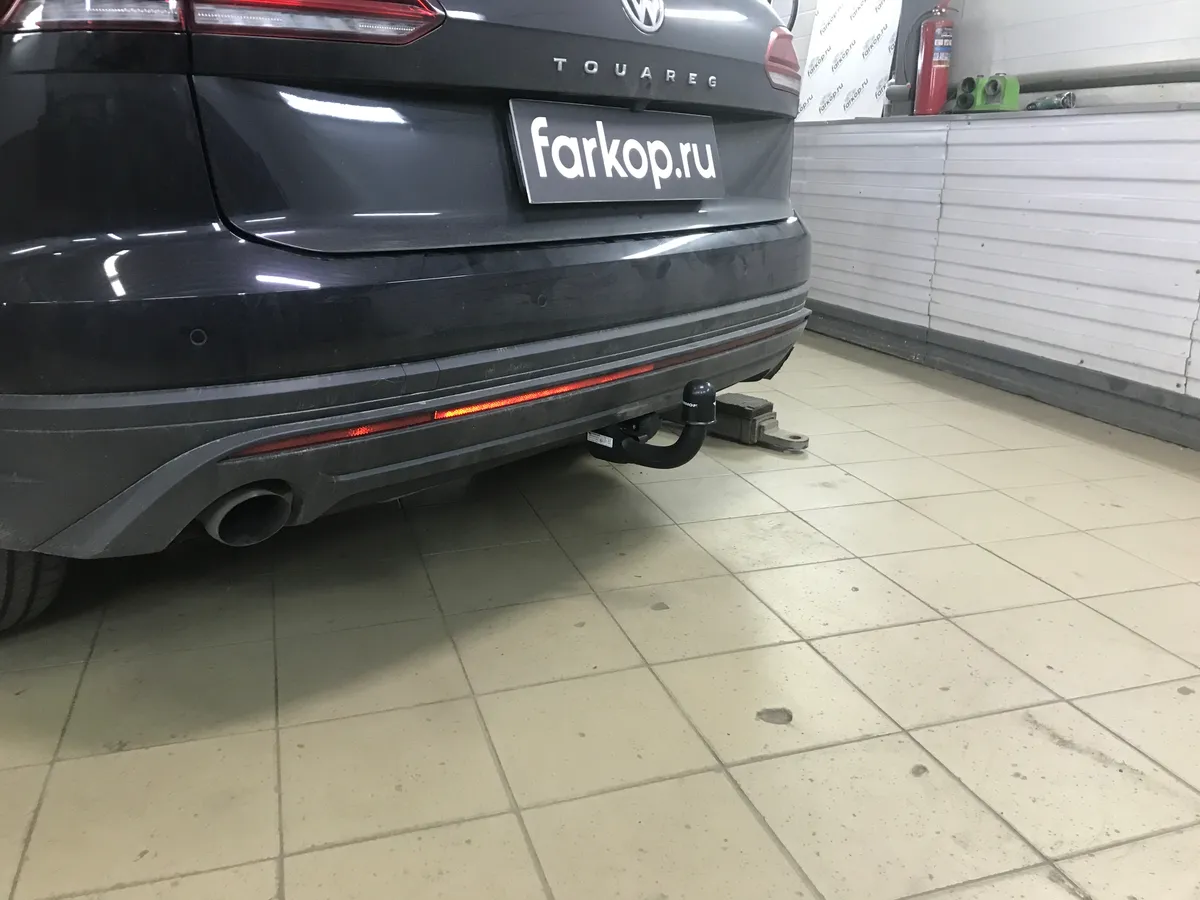 Фаркоп Steinhof для Volkswagen Touareg 2017- Арт. V-163 V-163 в Москва