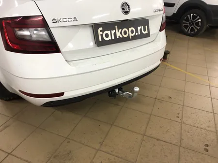 Фаркоп Лидер Плюс для Skoda Octavia (лифтбек) 2013-2020 Арт. S108-BA S108-BA в Москва
