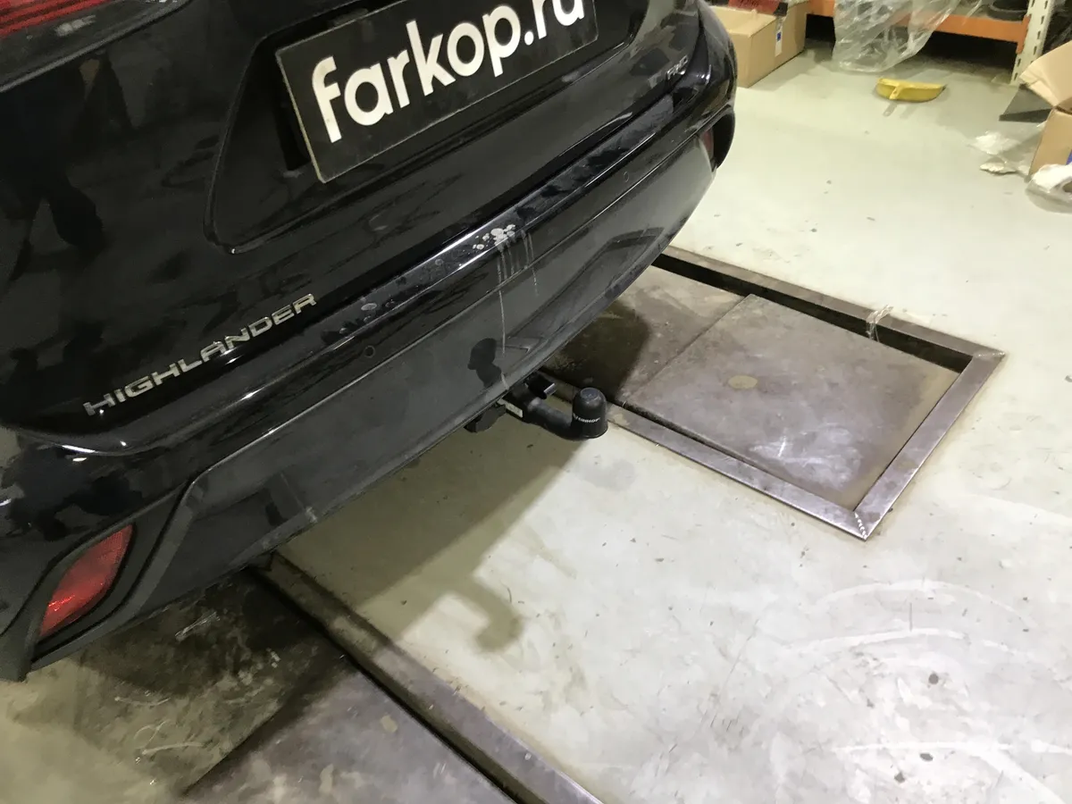 Фаркоп Steinhof для Toyota Highlander 2019-2026 T-157 в Москва Фаркоп Steinhof для Toyota Highlander 2019-2026 T-157 в Москва