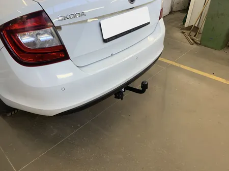 Фаркоп Berg для Skoda Rapid 2014-2020 F.5112.001 в Москва