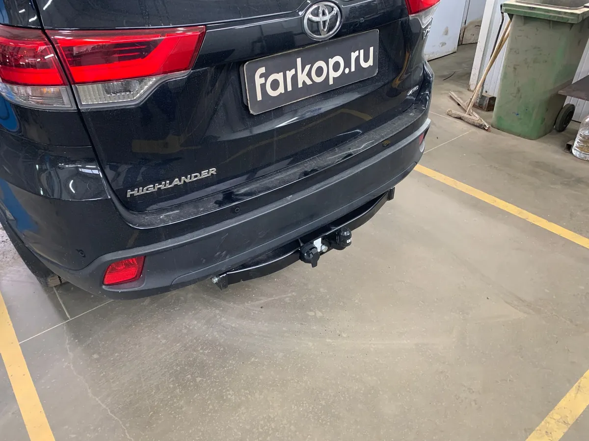Фаркоп Oris для Toyota Highlander 2014-2020 Арт. 3088-F 3088-F в Москва