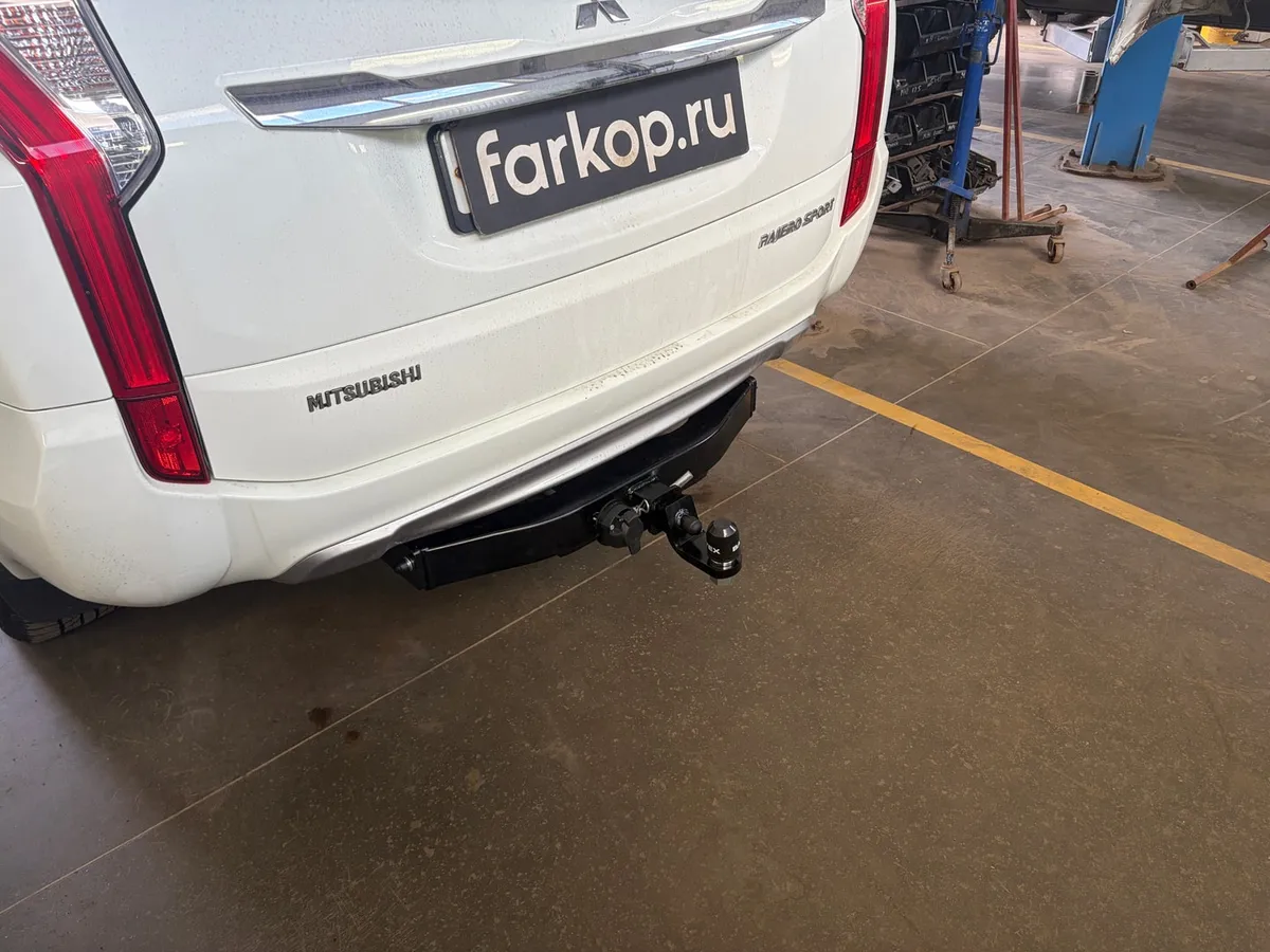 Фаркоп TowRus для Mitsubishi Pajero Sport 2017-2021 189379 в Москва