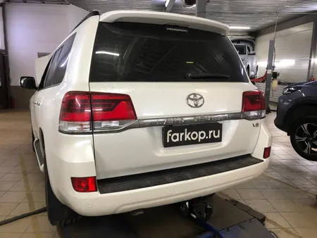 Фаркоп Steinhof для Toyota Land Cruiser J200 2008- T-172 в Москва