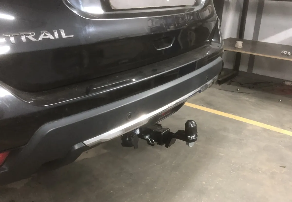 Фаркоп Berg для Nissan X-Trail 2015-2022 F.4113.001 в Москва Фаркоп Berg для Nissan X-Trail 2015-2022 F.4113.001 в Москва