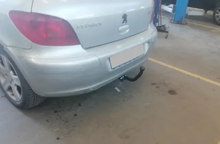 Фаркоп Лидер плюс для Peugeot 307 (хетчбек) 2001-2008 P106-A в Москва