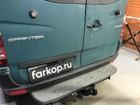 Фаркоп Steinhof для Mercedes Sprinter 2006-2018, (для а/м со ступенькой, кроме самой короткой базы) V-033 в Москва