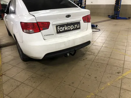 Фаркоп Лидер Плюс для Kia Cerato 1.6 (седан) 2009-2012 Арт. K109-A K109-A в Москва