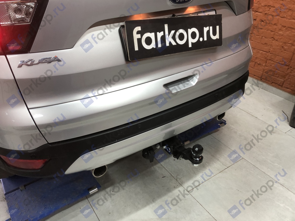 Фаркоп TowRus для Ford Kuga 2013-2019 089146 в 