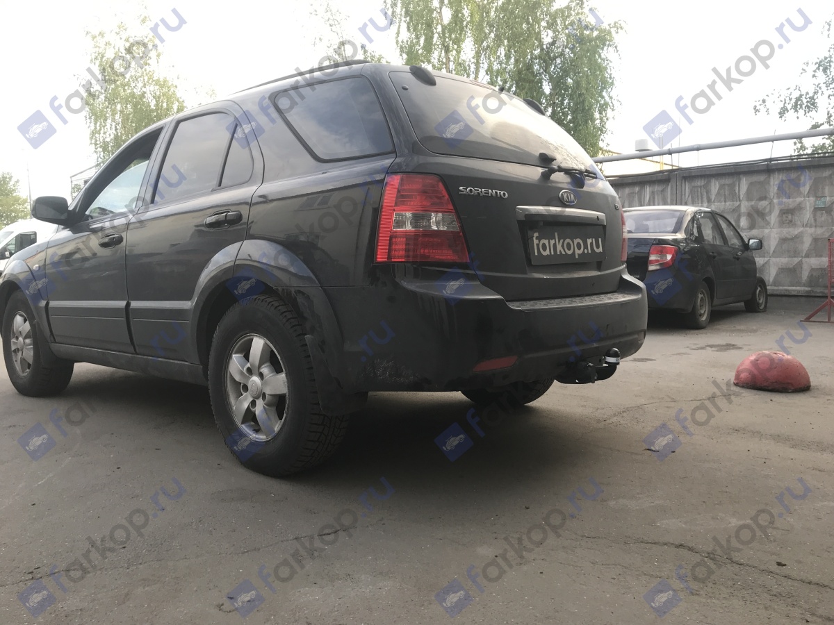 Фаркоп Oris для Kia Sorento 2006-2009 6740-F в 